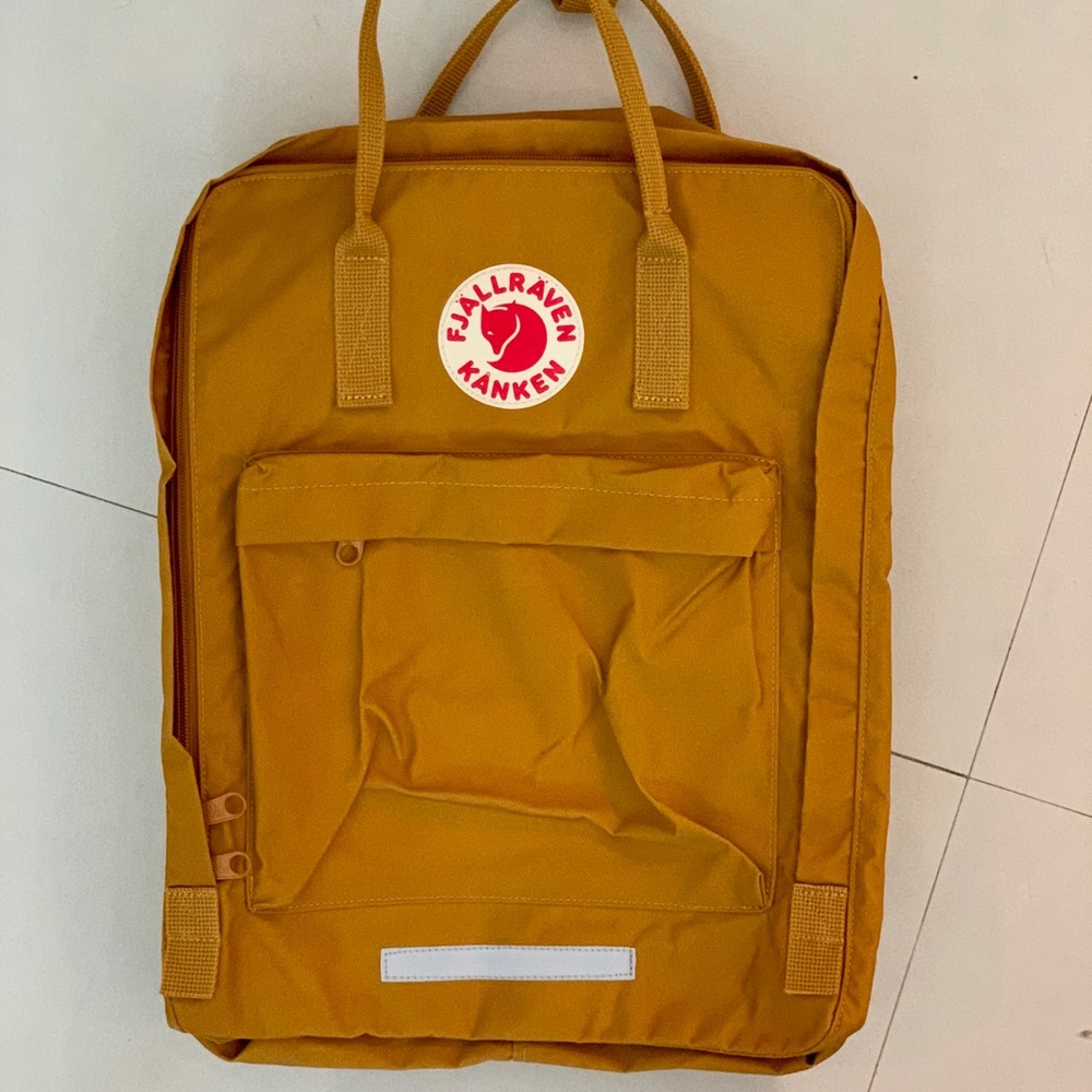 Make offer!  Fjall raven kanken Big book bag